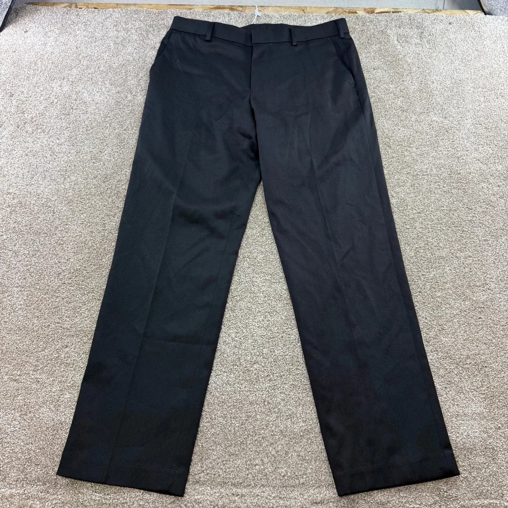 Van Heusen Traveler Mens 34x32 Black Solid Dress Pants Office Work Dress